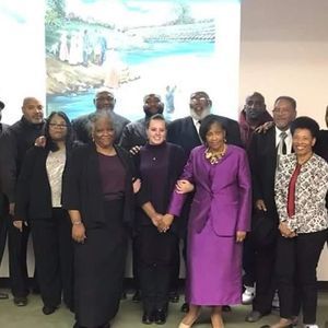 Meet your Posher, Sharon